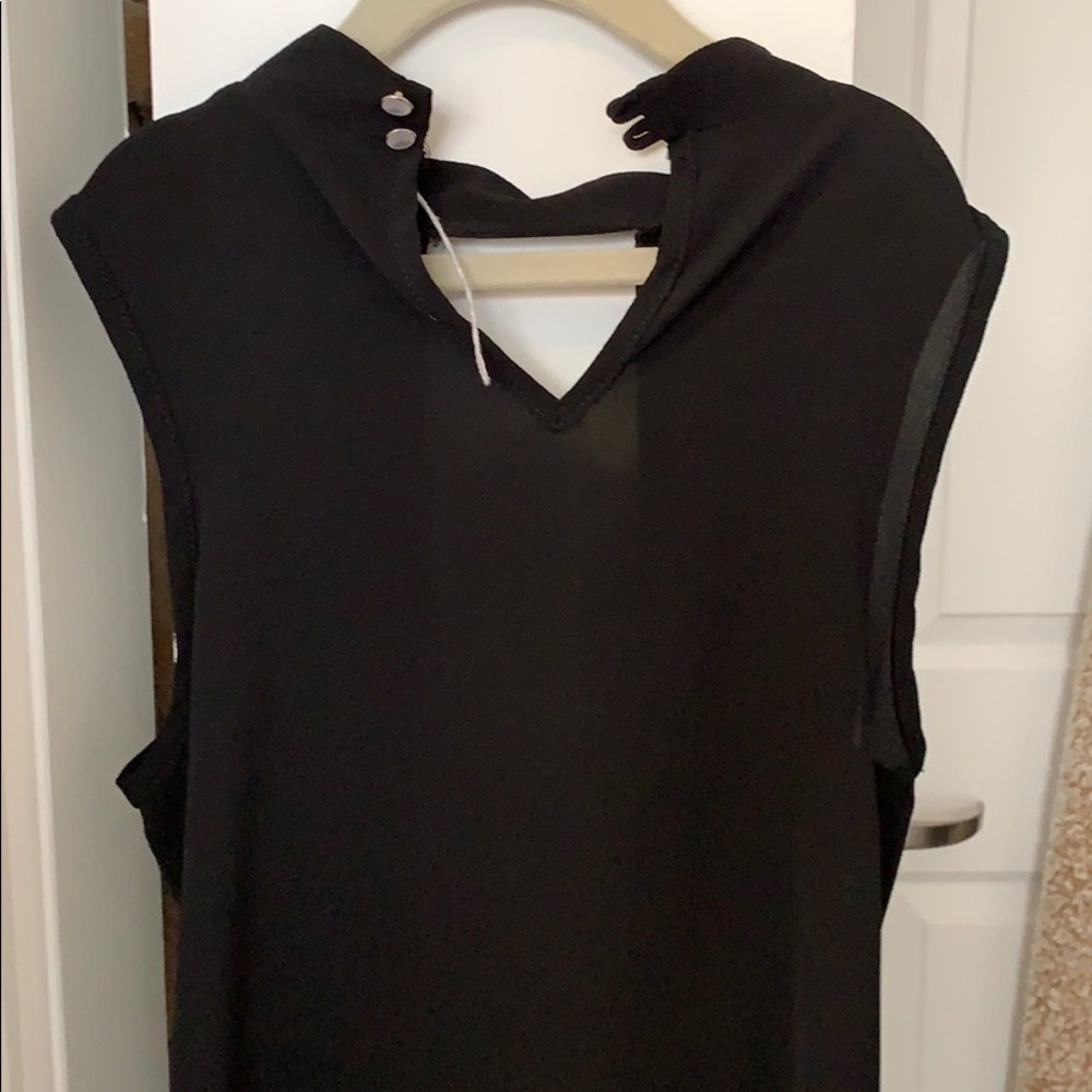 open front blouse - Picture 2 of 2